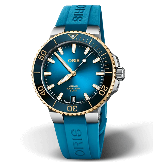 Oris Aquis Date Calibre 400 Watch with Blue Rubber Strap