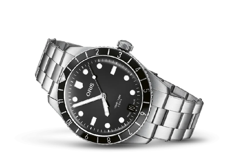 Divers Sixty-Five 12H Calibre 400
 01 400 7772 4054-07 8 20 18